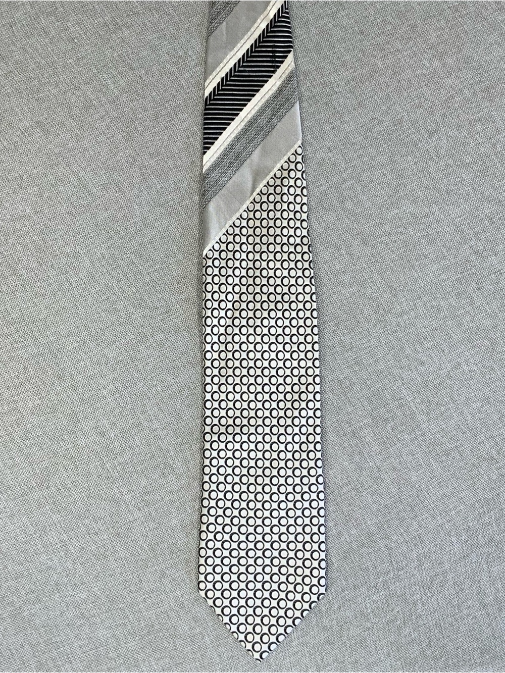 Steven Land Circle Print Silk Tie Black White 62” Handmade - Picture 3 of 6